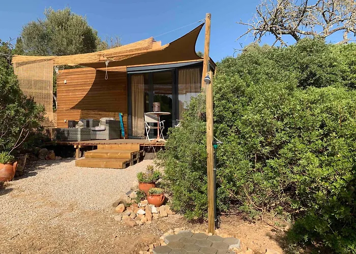 度假居 Montinho Tiny House 贝纳吉